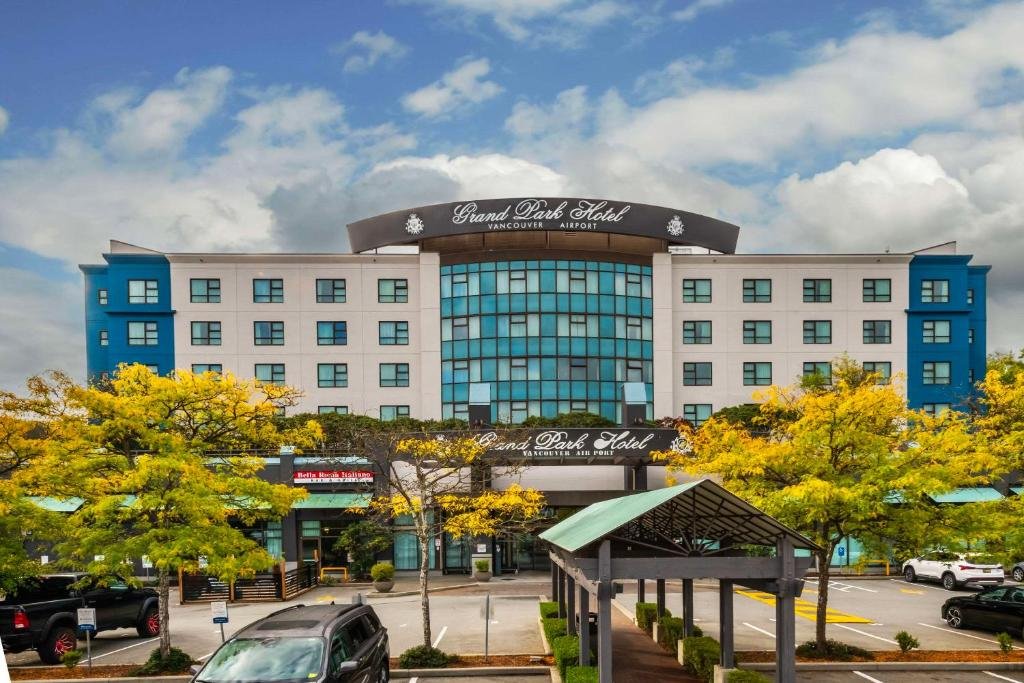Grand Park Hotel Vancouver Airport, an Ascend Collection Hotel