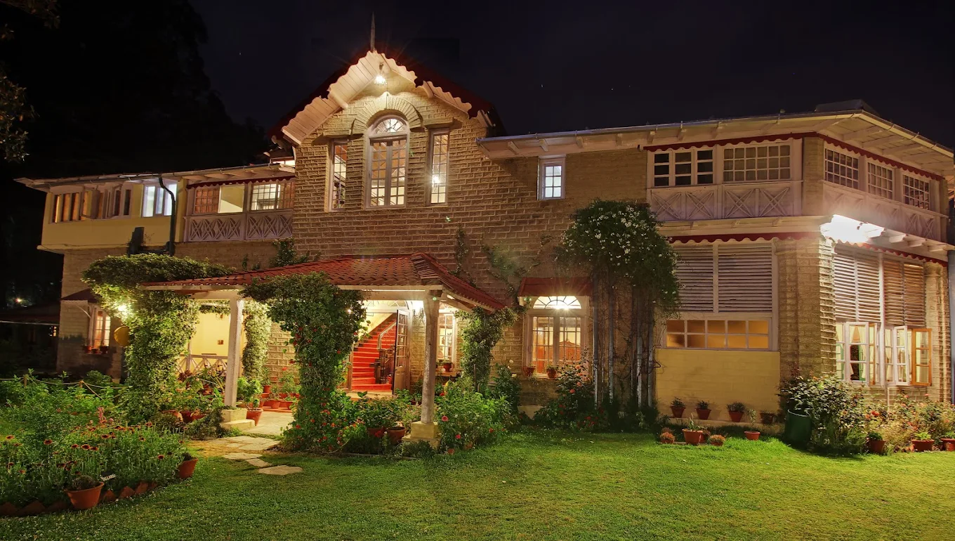 Chevron Eco Lodge