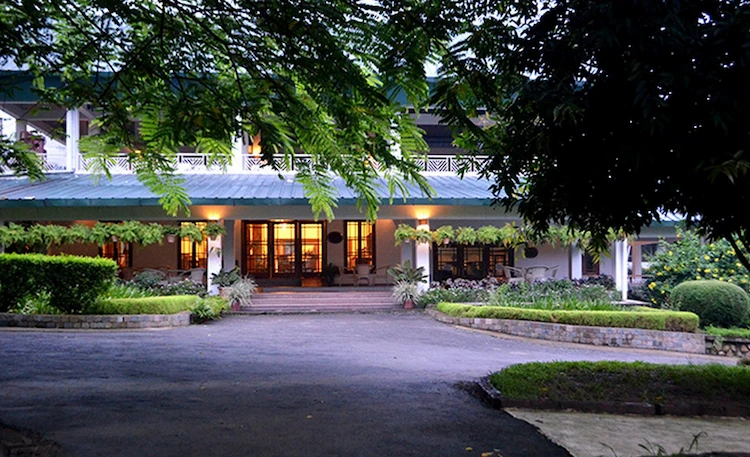 Iora The Retreat