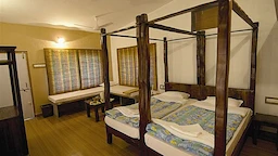 Gir Birding Lodge 