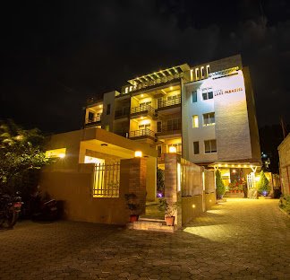 Hotel Lake Paradise