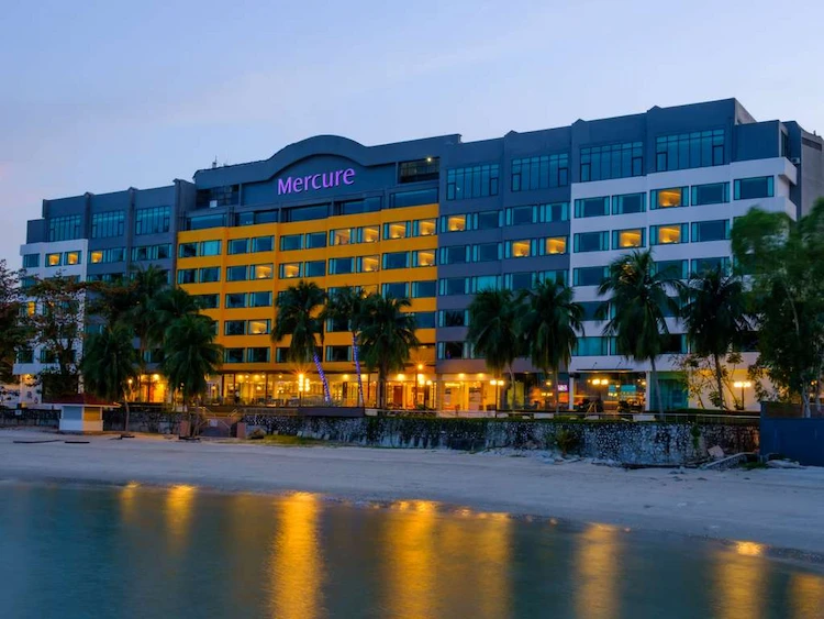 Mercure Beach