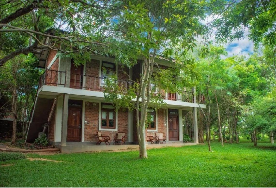 Camellia Resort and Spa