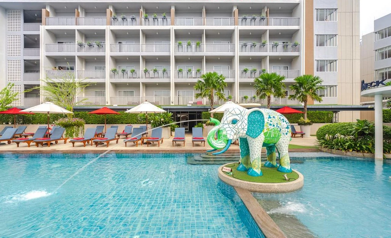Ramada by Wyndham Phuket Deevana Patong