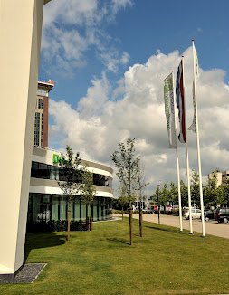 Holiday Inn Express 