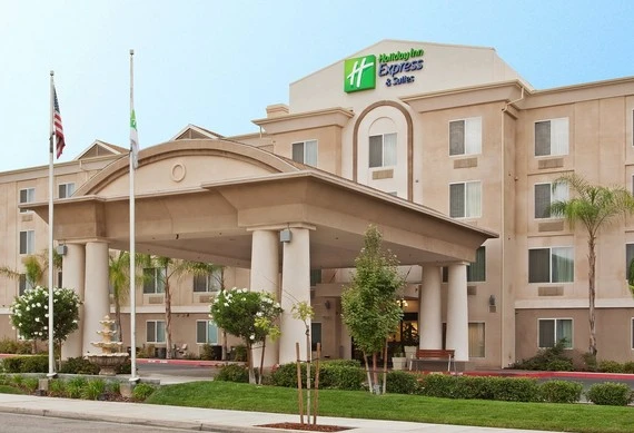Holiday Inn Express & Suites Fresno (River Park) Hwy 41 an IHG Hotel