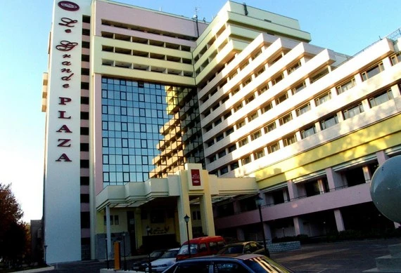 Le Grand Plaza hotel