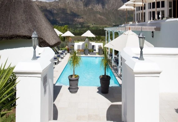 Mont Rochelle Hotel