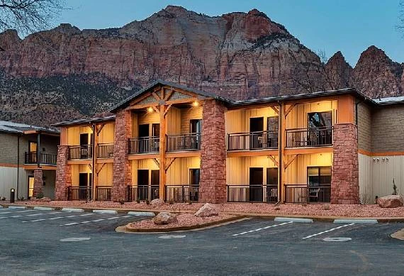 Best Western Plus Zion Canyon Inn & Suites