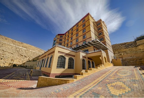 Petra Canyon Hotel