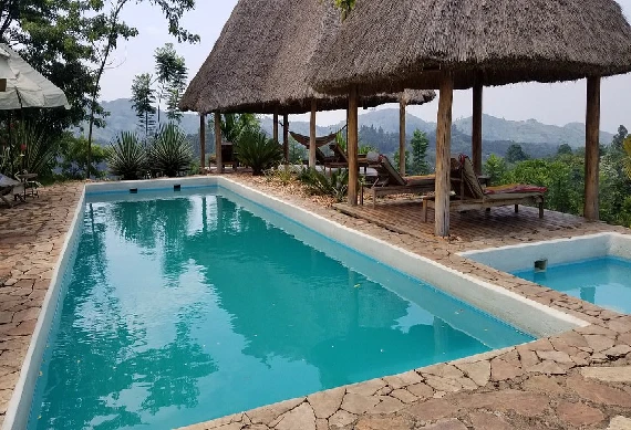 Papaya Lake Lodge