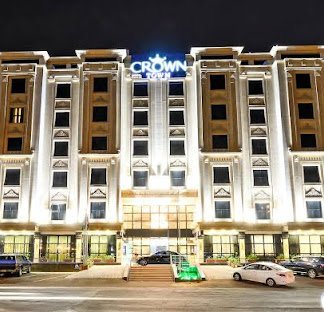 Crown Town Hotel