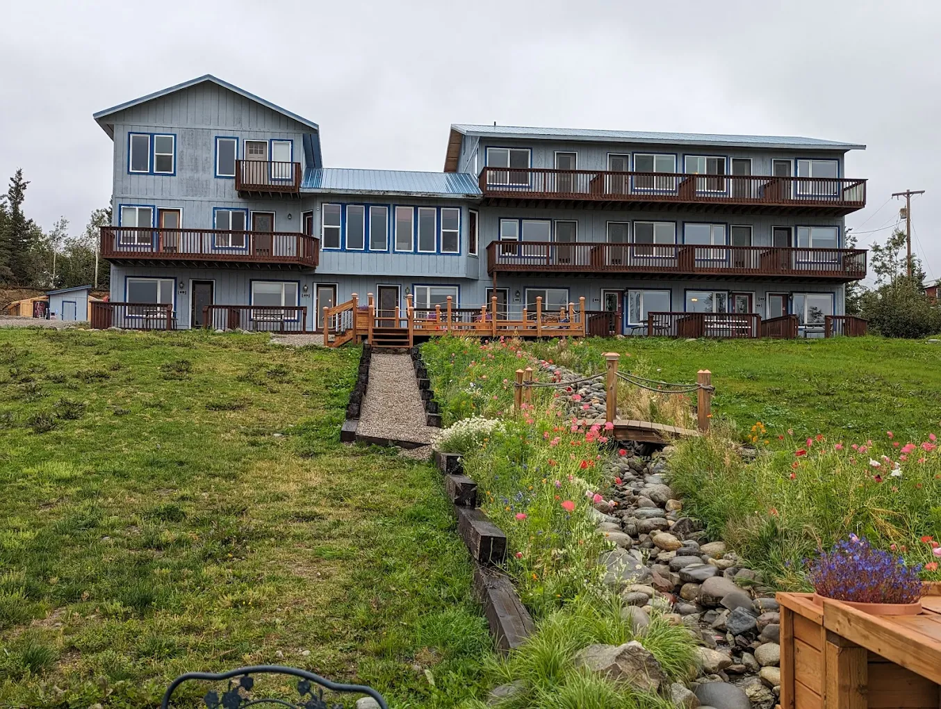 Denali Lakeview Inn 